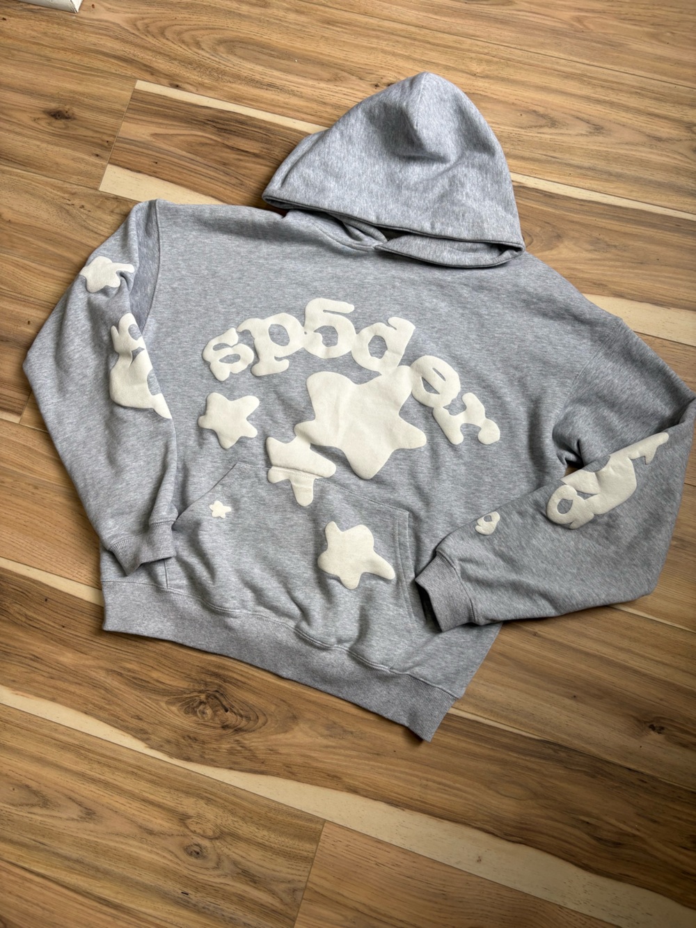 Men’s gray spider beluga hoodie